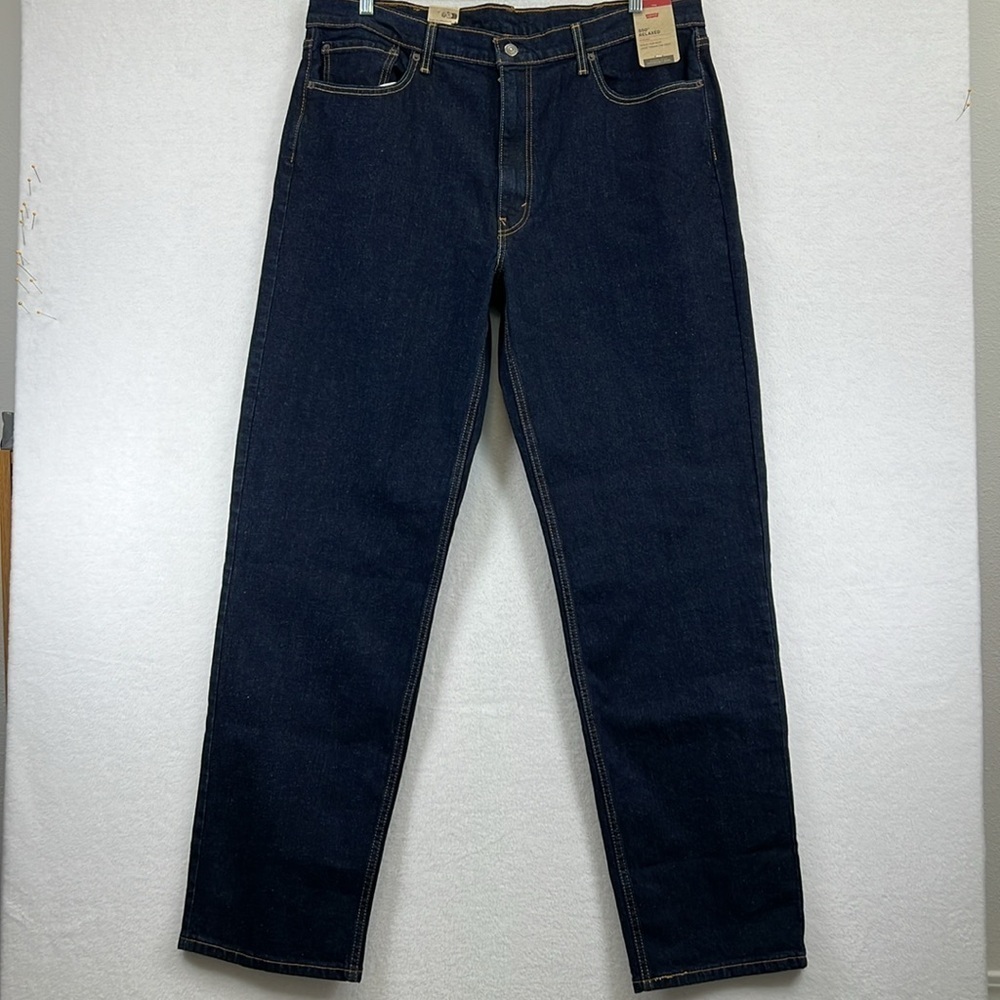 NWT Levi’s 550 Men’s Size 40W 36L Blue Dark Wash Relaxed Fit Stretch